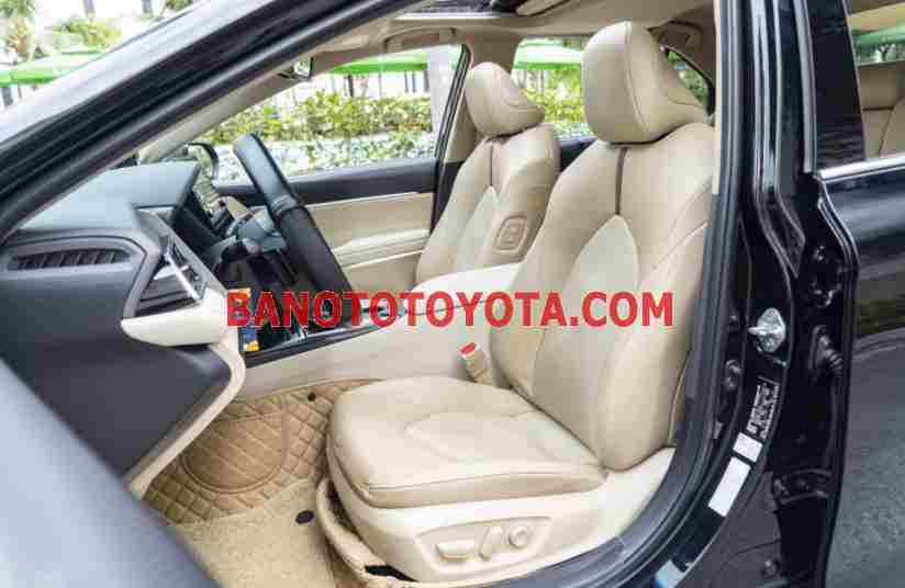 Toyota Camry 2.0Q 2021 Máy xăng, xe đẹp