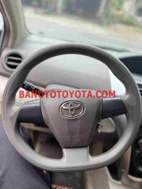 Cần bán gấp xe Toyota Vios 1.5E 2013 màu Bạc