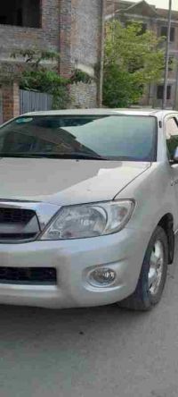 Cần bán xe Toyota Hilux Số tay 2011