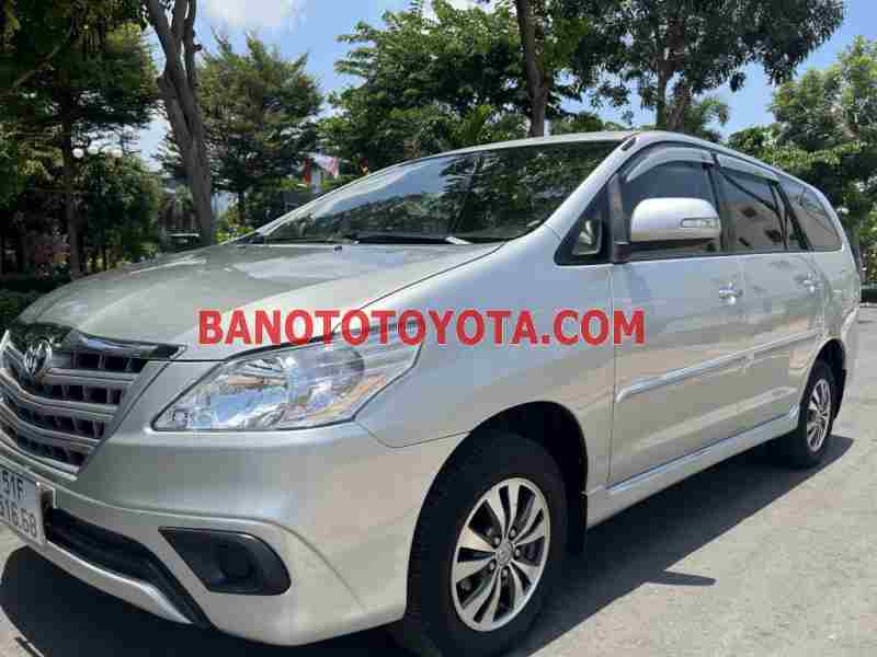 Toyota Innova 2.0E 2015 Máy xăng đẹp long lanh