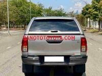 Toyota Hilux 2.4L 4x2 AT model 2020 xe chuẩn hết ý