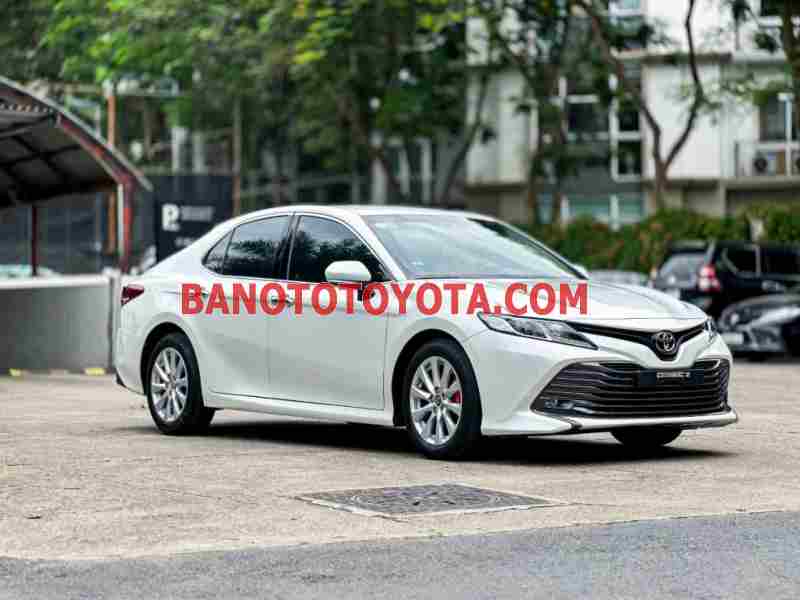 Cần bán gấp Toyota Camry 2.0G năm 2019 giá cực tốt