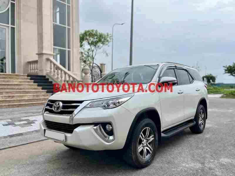 Bán Toyota Fortuner 2.7V 4x2 AT, màu Trắng, Máy xăng, 2017