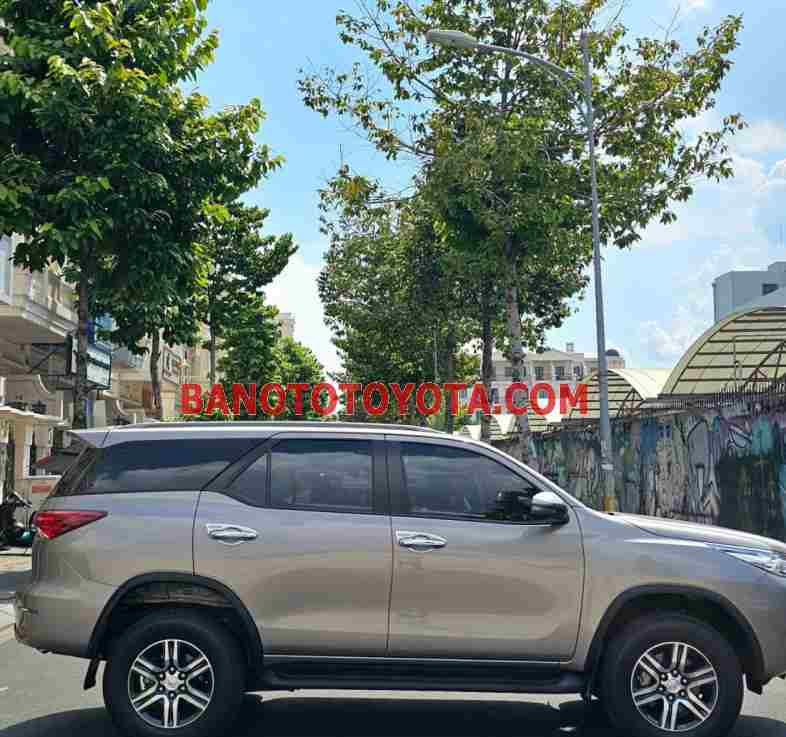 Toyota Fortuner 2.4G 4x2 AT 2019 Số tự động cực đẹp!