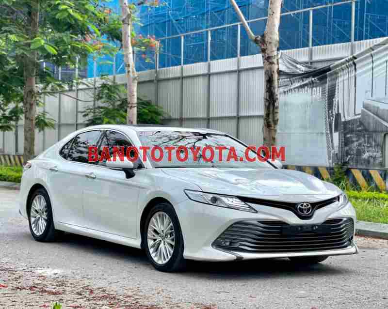 Toyota Camry 2021 Sedan màu Trắng