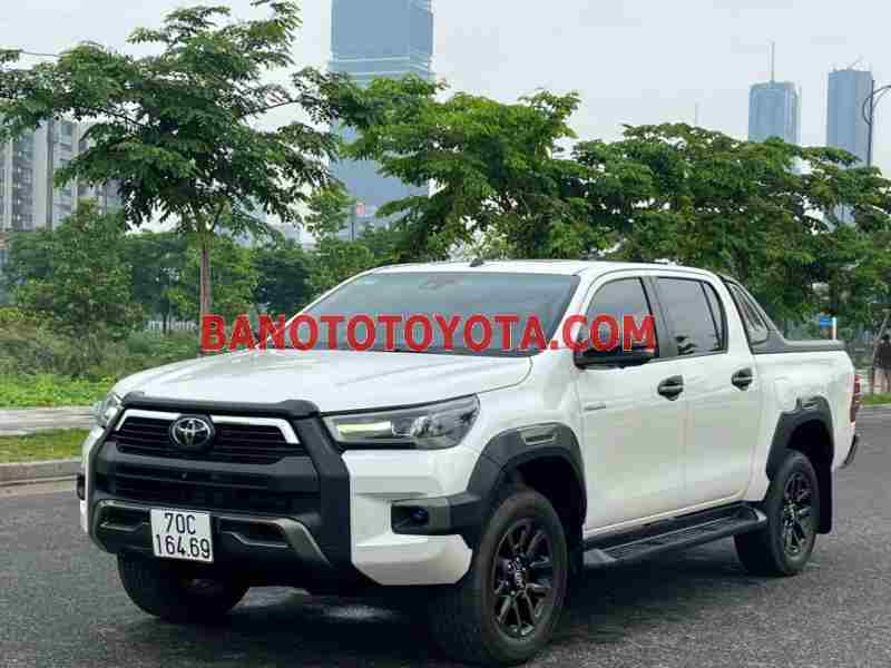 Cần bán Toyota Hilux 2.8L 4x4 AT đời 2020