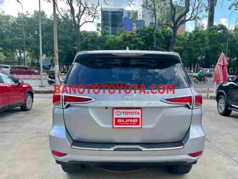 Toyota Fortuner 2.4G 4x2 MT 2019 Máy dầu, xe đẹp