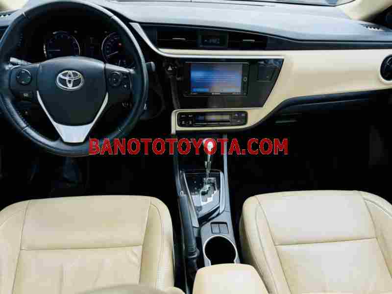Cần bán Toyota Corolla altis 1.8G AT 2017, xe đẹp giá rẻ bất ngờ