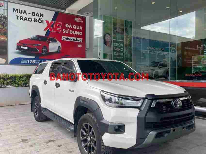 Xe Toyota Hilux 2.8L 4x4 AT đời 2020 đẹp bán gấp