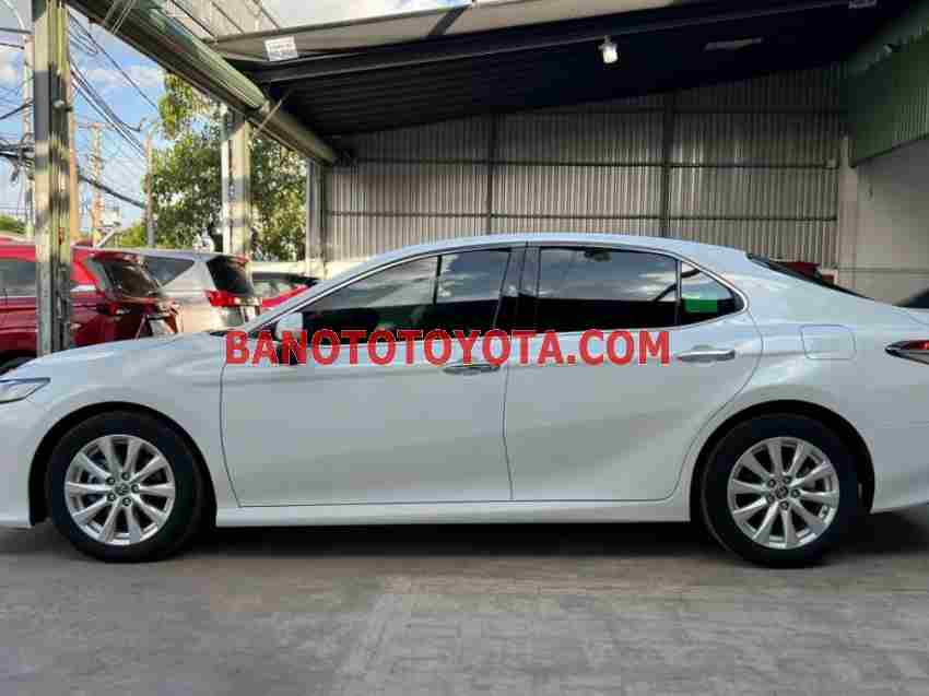 Toyota Camry 2.0G 2021 giá cực tốt