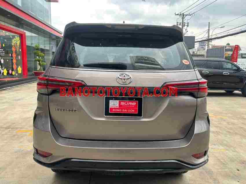 Toyota Fortuner Legender 2.8L 4x4 AT 2022 Máy dầu, xe đẹp