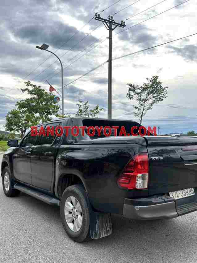 Cần bán gấp Toyota Hilux 2.4E 4x2 AT 2020 - Xe đẹp - Giá tốt