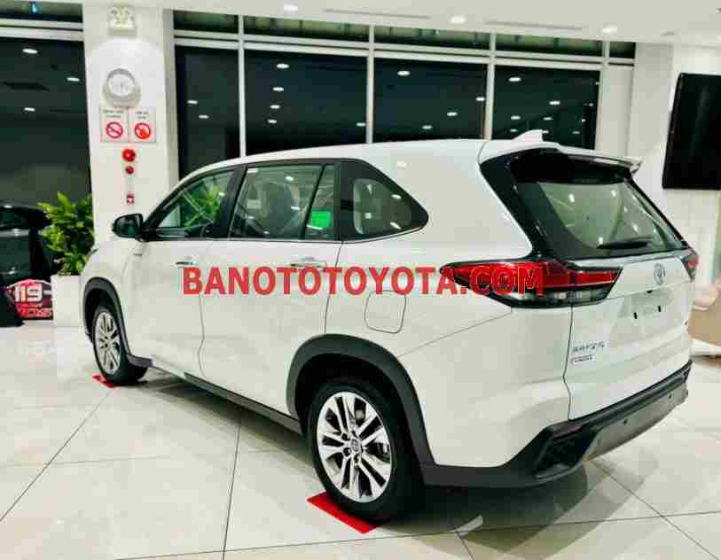 Bán xe Toyota Innova Cross HEV 2.0 CVT 2024. Quá đẹp