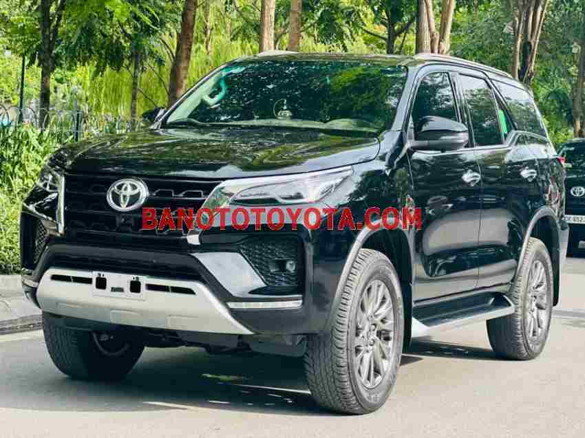 Cần bán Toyota Fortuner 2.7L 4x4 AT Máy xăng 2022 màu Đen