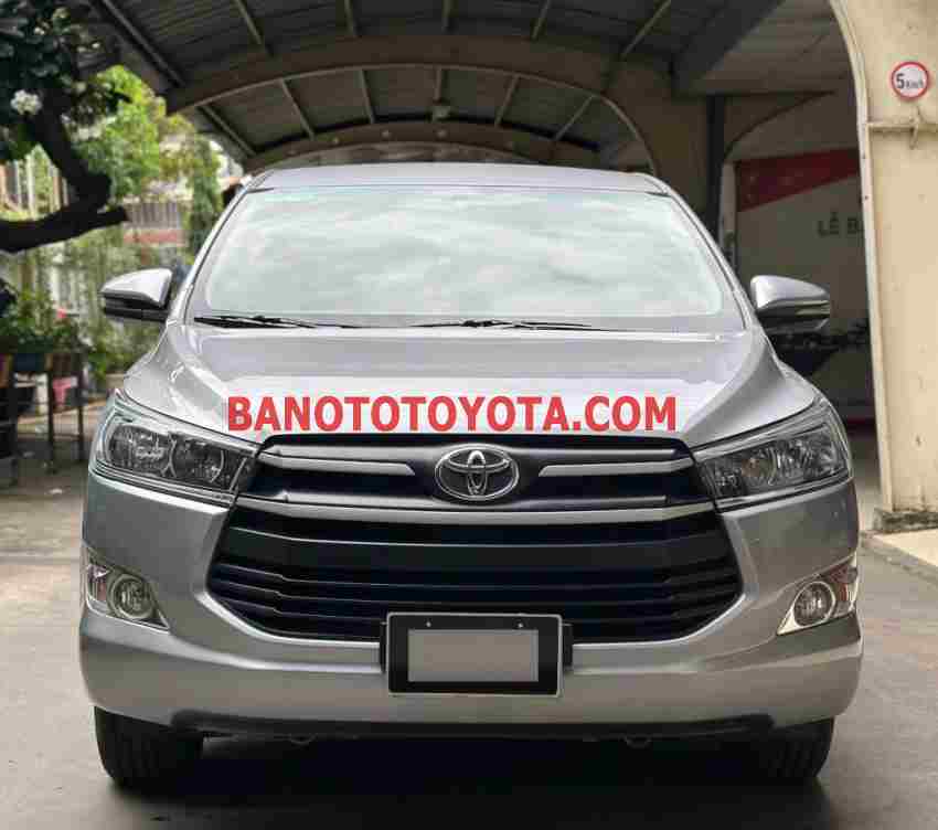 Cần bán Toyota Innova 2.0E Máy xăng 2020 màu Bạc