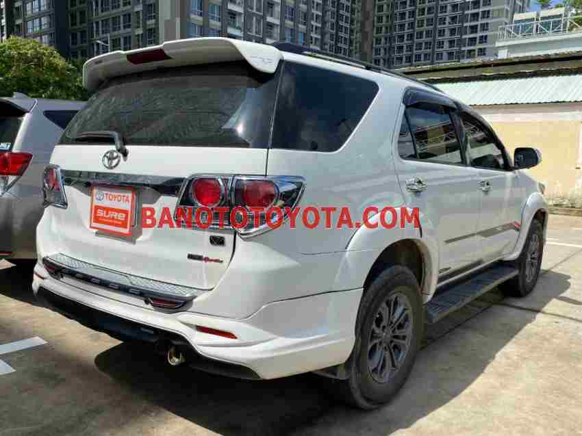 Bán Toyota Fortuner TRD Sportivo 4x2 AT 2016 - Trắng