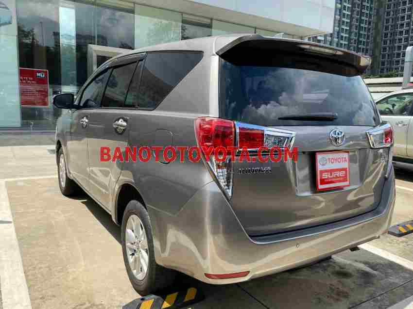 Cần bán Toyota Innova 2.0E đời 2018