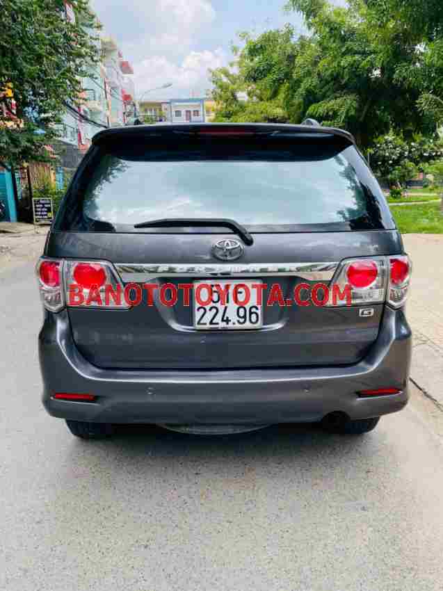 Cần bán xe Toyota Fortuner 2.5G 2013 Số tay màu Ghi