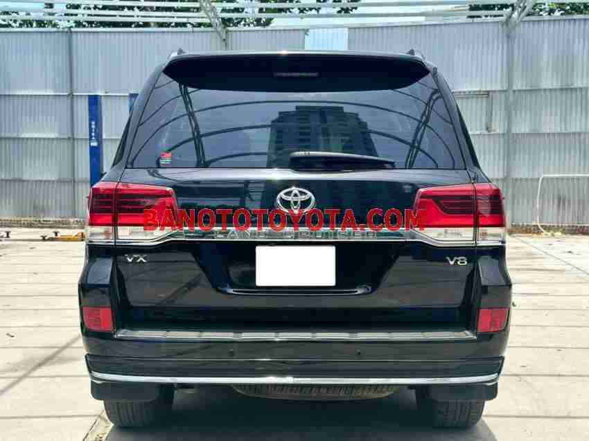 Toyota Land Cruiser VX 4.6 V8 2017 giá cực tốt