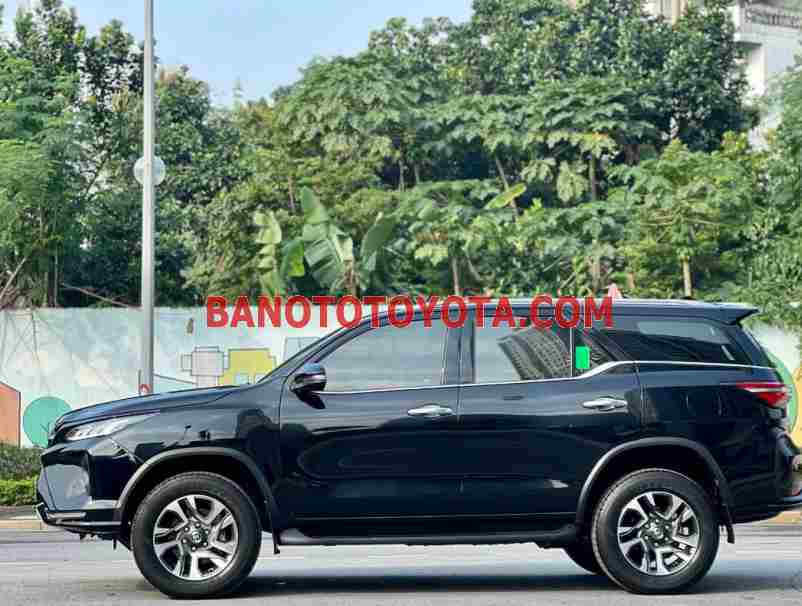 Toyota Fortuner Legender 2.4L 4x2 AT model 2022 xe chuẩn hết ý