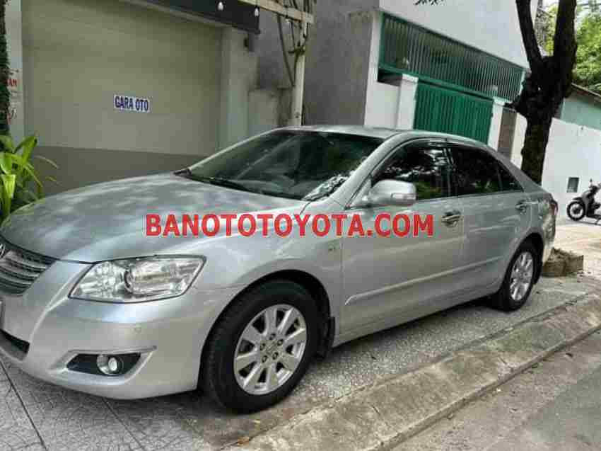 Toyota Camry 2.4G năm 2009 cần bán