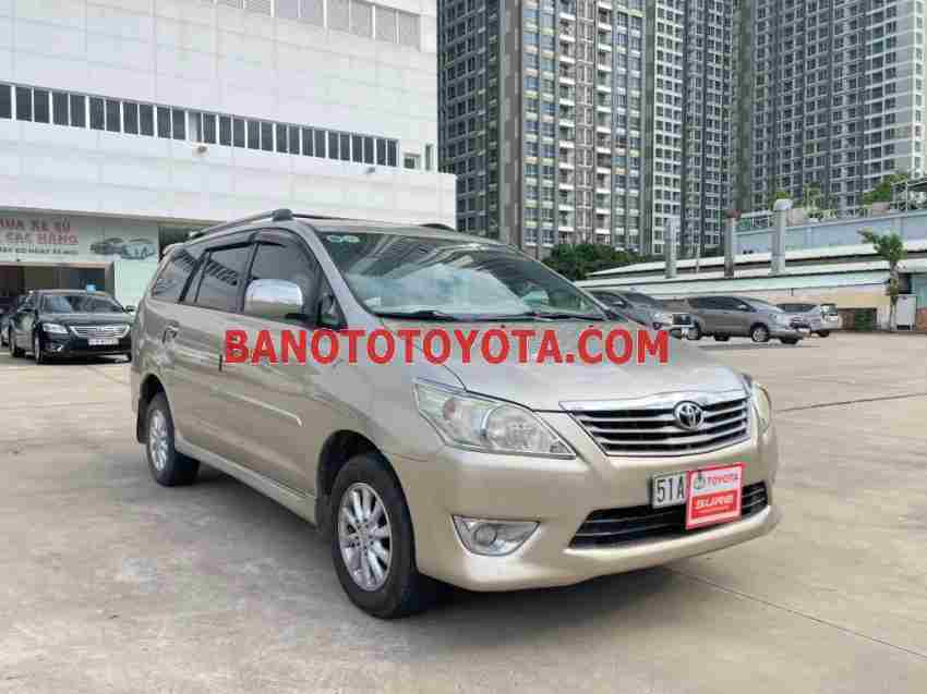 Toyota Innova 2.0G 2013 giá cực tốt