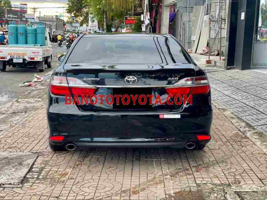 Toyota Camry 2.5Q 2016 giá cực tốt