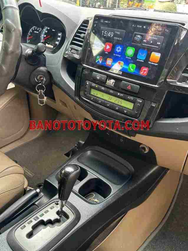 Cần bán Toyota Fortuner 2.7V 4x2 AT 2015 xe đẹp