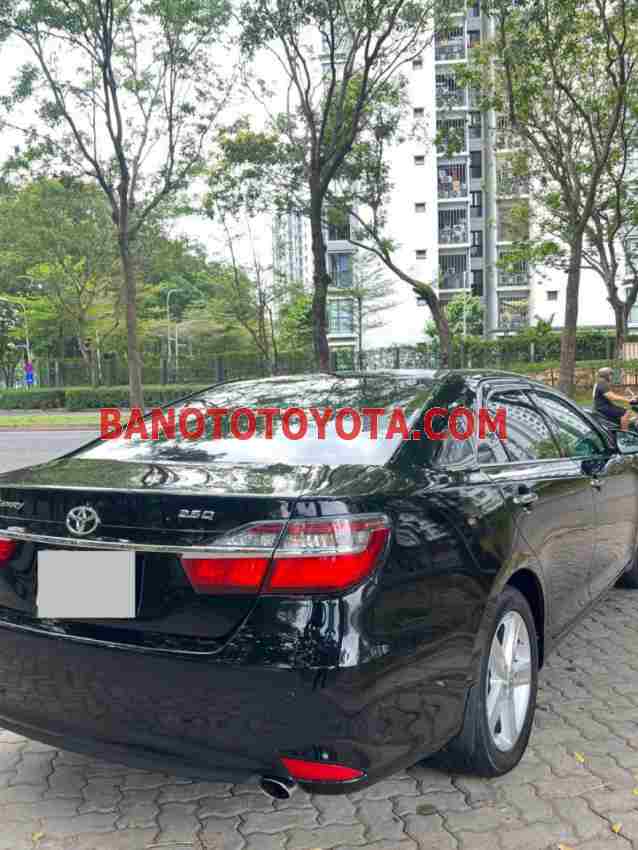 Cần bán xe Toyota Camry 2.5Q năm 2017 màu Đen cực đẹp