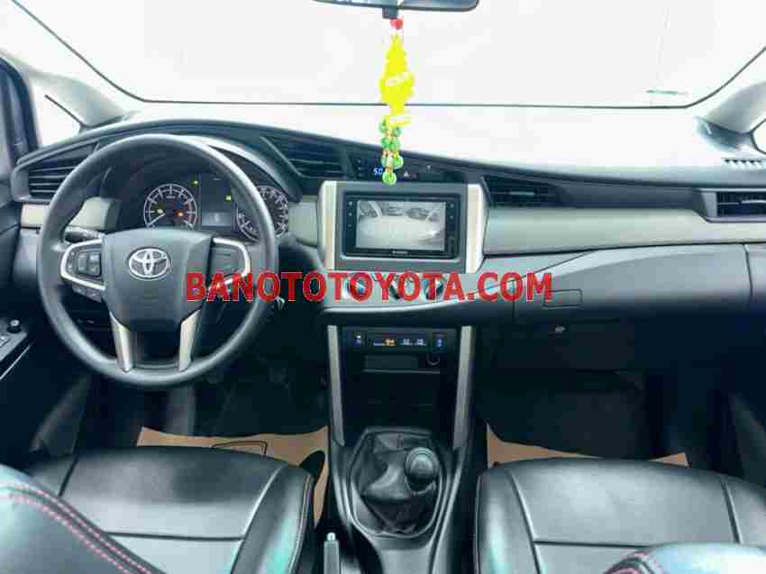 Cần bán xe Toyota Innova E 2.0 MT 2021 Số tay màu Trắng