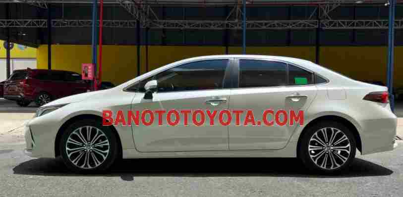 Cần bán Toyota Corolla altis 1.8V Máy xăng 2022 màu Trắng