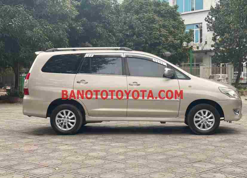 Toyota Innova 2.0E năm sản xuất 2013 giá tốt