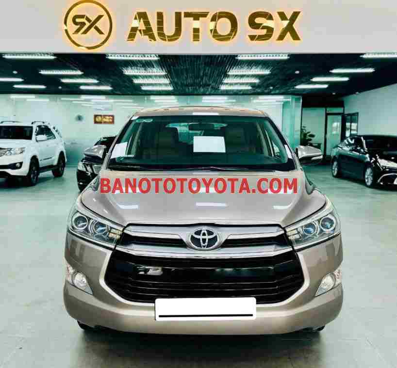 Bán xe Toyota Innova 2.0V đời 2019 - Giá tốt