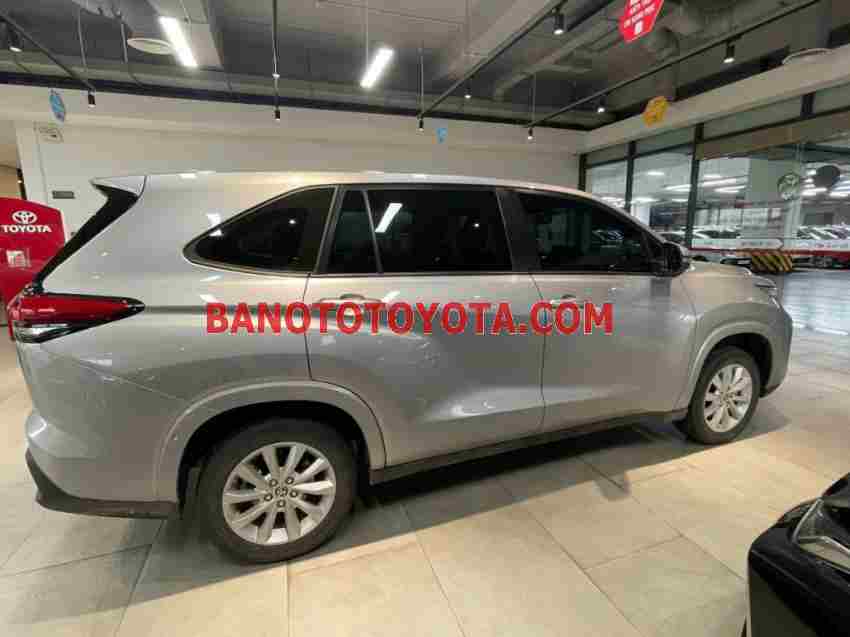 Cần bán Toyota Innova Cross 2.0 CVT 2024 - Số tự động