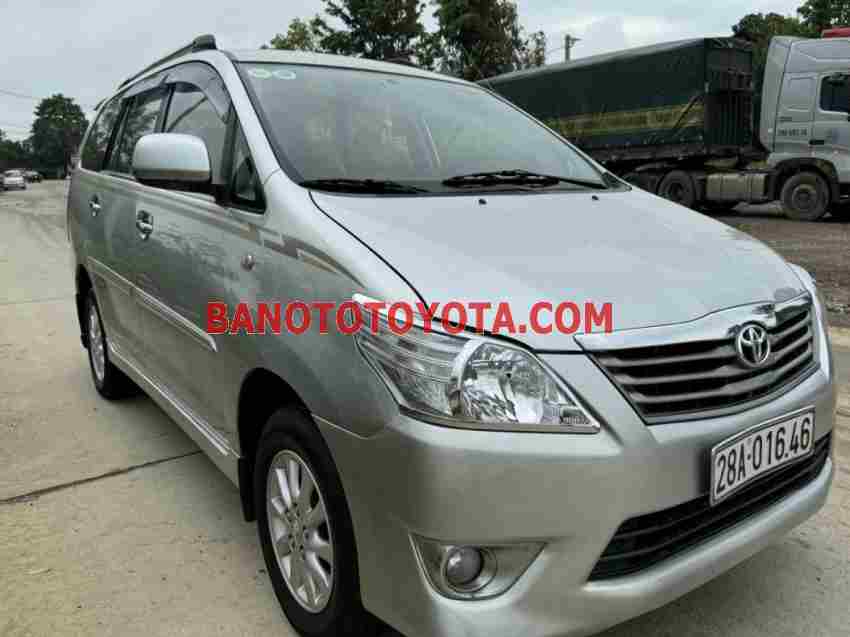 Cần bán xe Toyota Innova Số tay 2013