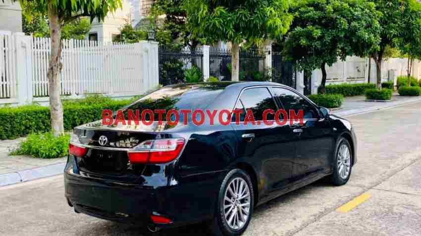 Cần bán gấp xe Toyota Camry 2.5Q năm 2018, màu Đen, Số tự động