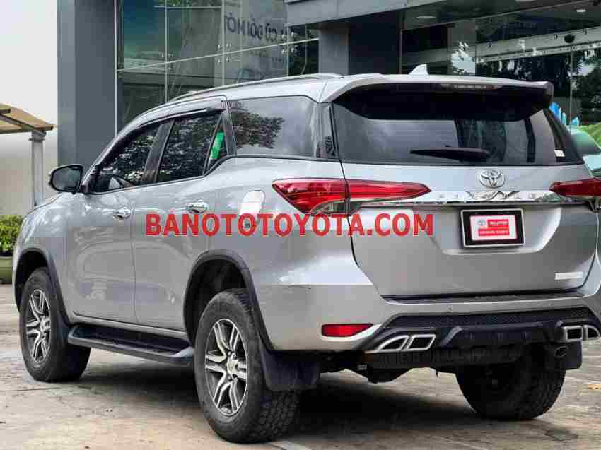 Toyota Fortuner 2.7V 4x2 AT 2019 Máy xăng, xe đẹp