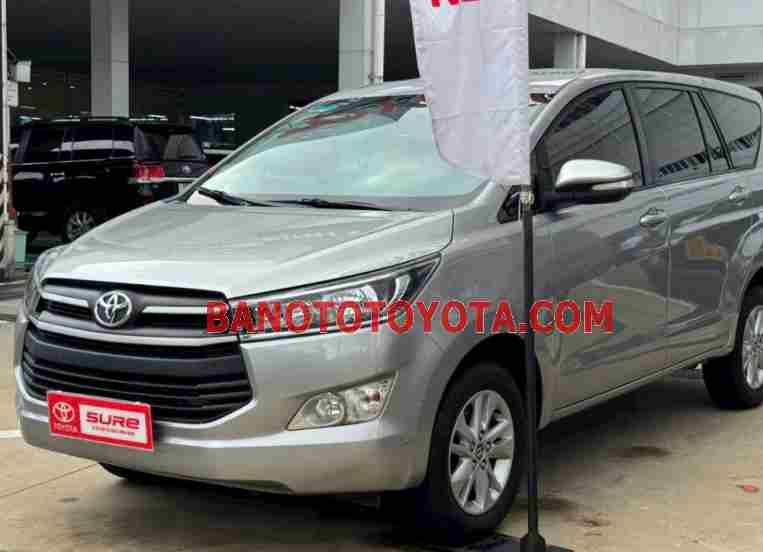 Toyota Innova 2017 Crossover màu Bạc