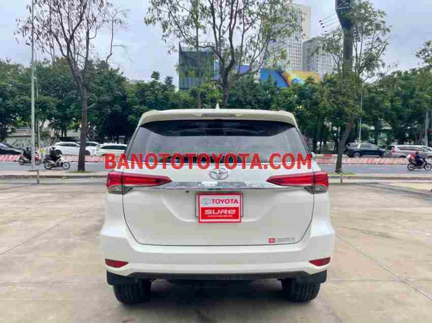 Cần bán xe Toyota Fortuner 2.7V 4x2 AT 2021 Số tự động màu Trắng