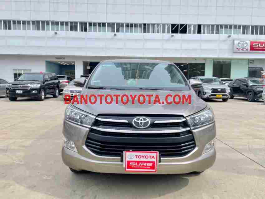 Bán Toyota Innova 2.0E, màu Đồng, Máy xăng, 2019