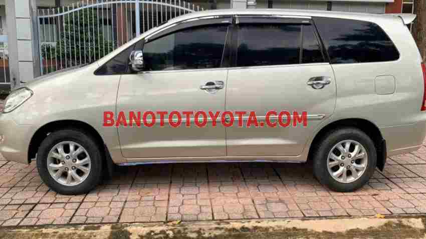 Toyota Innova G model 2006 xe chuẩn hết ý