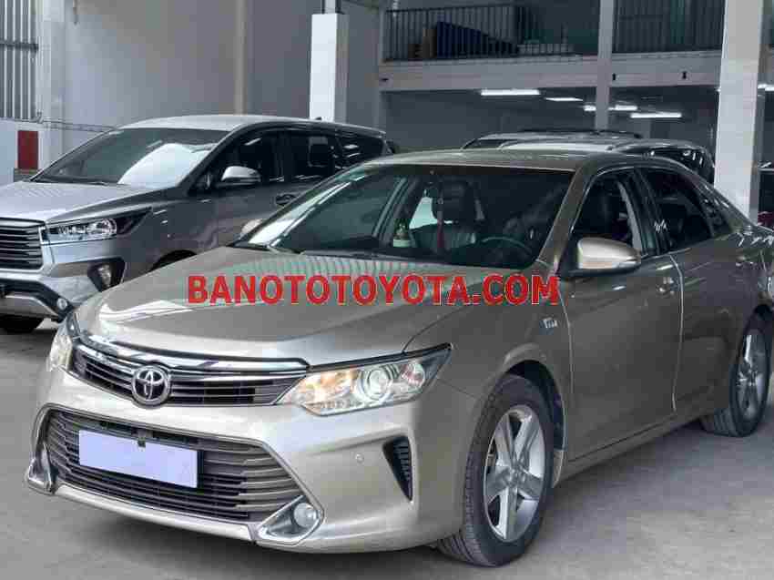 Toyota Camry 2.5Q năm sản xuất 2016 giá tốt