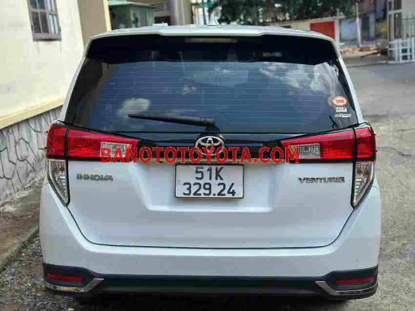 Toyota Innova Venturer 2.0 AT năm 2022 cần bán