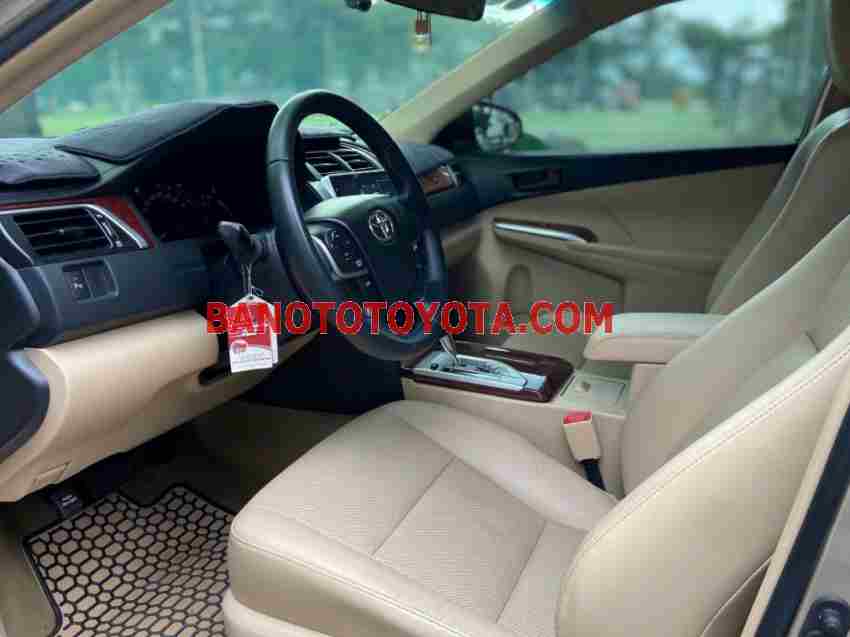 Toyota Camry 2.0E 2014 Máy xăng đẹp long lanh