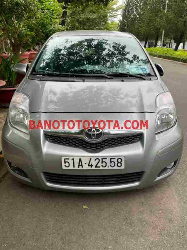 Cần bán gấp Toyota Yaris 1.3 AT năm 2012 giá cực tốt