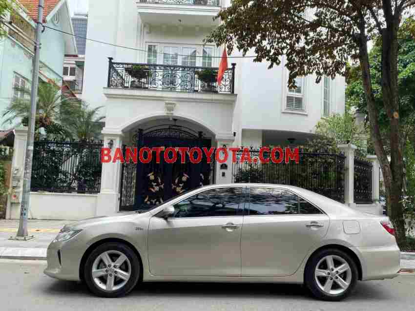 Cần bán xe Toyota Camry 2.5Q sx 2016