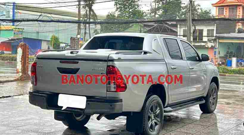 Cần bán gấp Toyota Hilux 2.4L 4x2 AT năm 2021 giá cực tốt