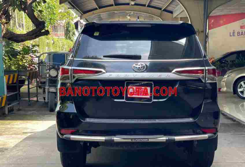 Cần bán gấp Toyota Fortuner 2.4G 4x2 MT 2018 - Xe đẹp - Giá tốt