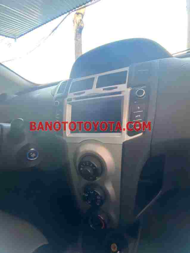 Cần bán xe Toyota Yaris 1.3 AT 2010 Số tự động