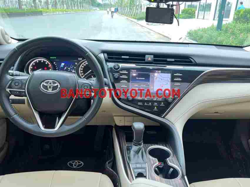 Bán Toyota Camry 2.5Q 2020 - Đen